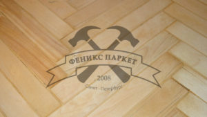 Шпатлевания паркета клеем